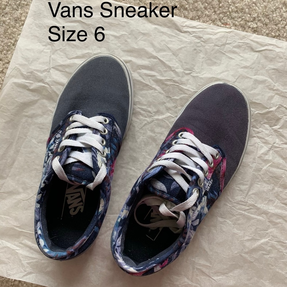 Vans sneaker in special pattern
